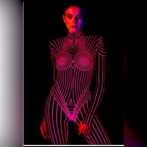 Neon pink jumpsuit, second skin feel